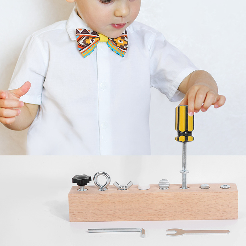 👦Ξύλινο παιχνίδι κατσαβιδιού Montessori🛠️