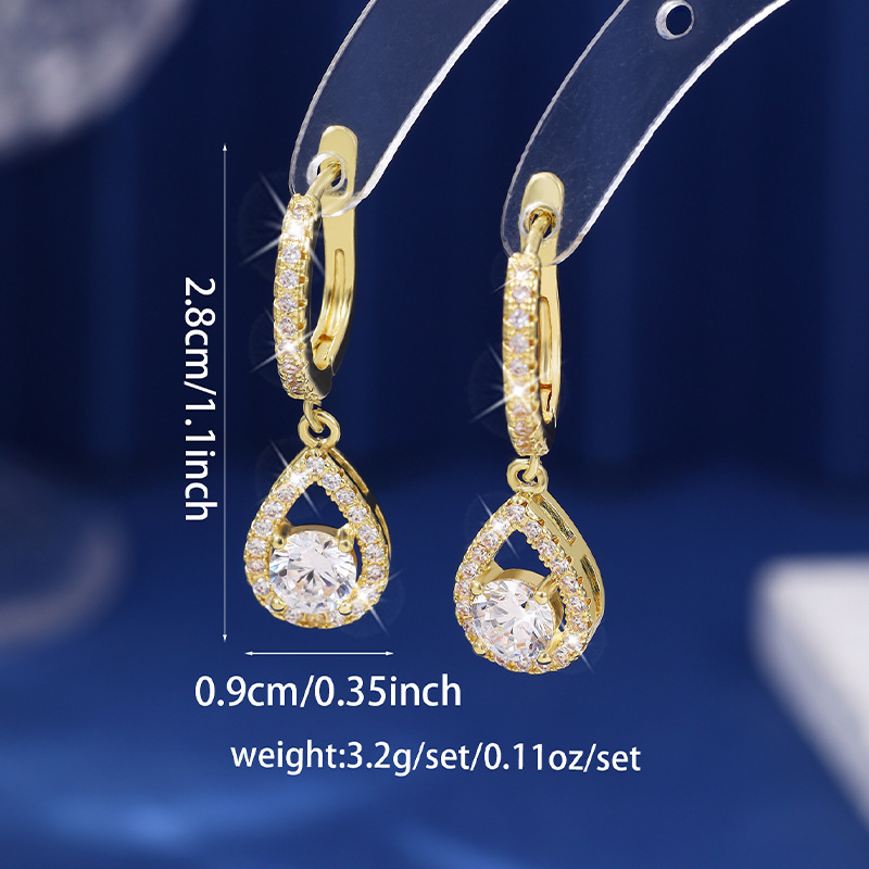 Elegáns Csepp Lógó Karika Fülbevaló 💎 – Időtálló Női Ékszer ✨
