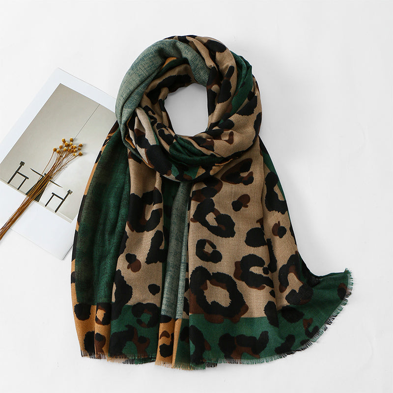 ❄️🧣 Leichter Schal mit Leopardenmuster | Kein kratziges Material, kein eintöniger Basic-Look – Weich, bequem & vielseitig im Alltag 🐆✨